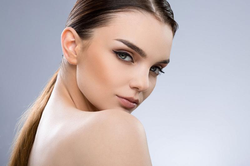 Dr. Nathan Roesner, Aura Advanced Skin Care & Plastic Surgery